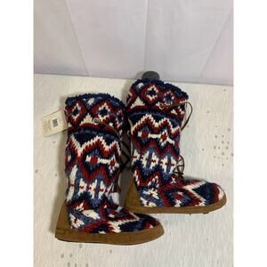 Muk luks  Women's Booties/Slippers Size S
